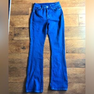 H&Y women’s blue jeans 9/10